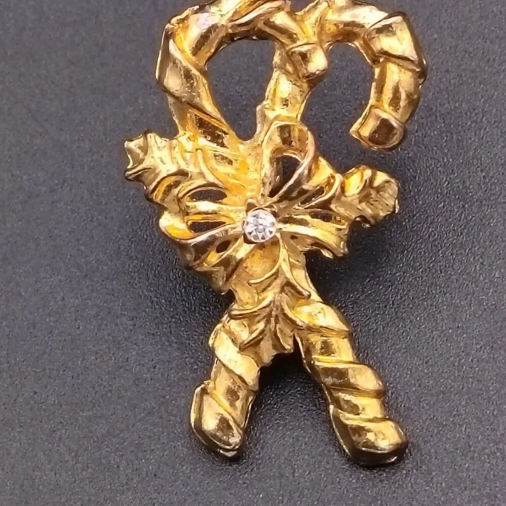 Vintage Gold Tone Candy Cane Bow Brooch Pin Clear Rhinestone Holiday Christmas
